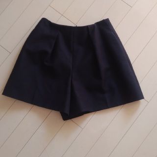 カルヴェン(CARVEN)のカルヴェン　タック　ショートパンツ(ショートパンツ)