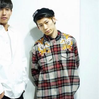 UVERworld TAKUYA∞着用 風 フラワーチェックシャツ