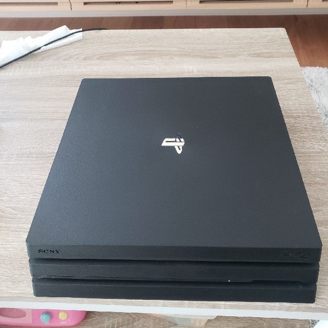 SONY PlayStation4 Pro 本体  CUH-7000BB01