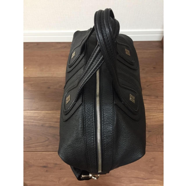 GIVENCHY(ジバンシィ)のジバンシイ ナイチンゲール レディースのバッグ(ショルダーバッグ)の商品写真