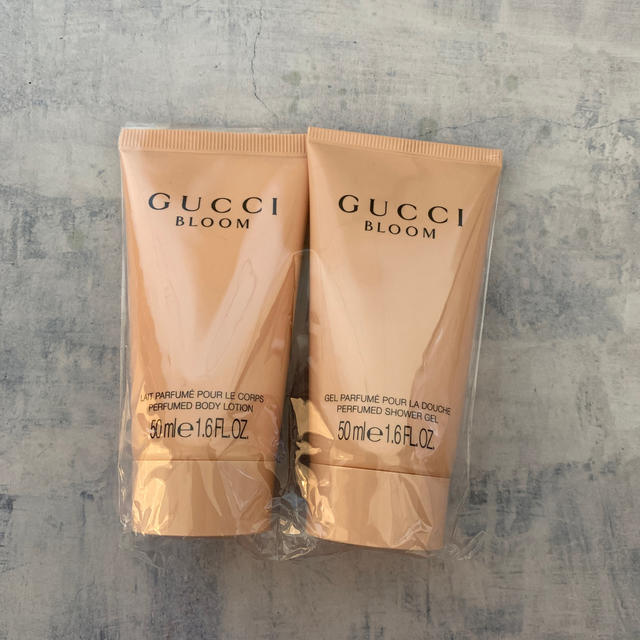 Gucci(グッチ)のGUCCI グッチ ノベルティ シャワージェル ボディローション コスメ/美容のボディケア(ボディローション/ミルク)の商品写真