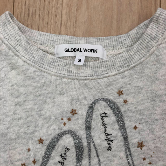 GLOBAL WORK(グローバルワーク)のGLOBAL WORK トレーナー　Sサイズ キッズ/ベビー/マタニティのキッズ服女の子用(90cm~)(Tシャツ/カットソー)の商品写真