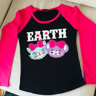 アースマジック(EARTHMAGIC)の長袖Tシャツ　女の子　130  アースマジック(Tシャツ/カットソー)