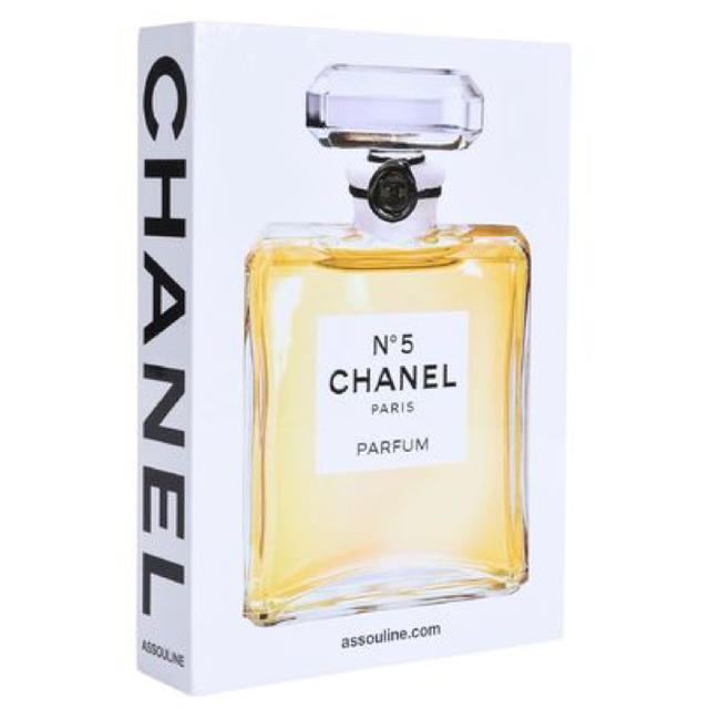 Chanel シャネル 写真集 3冊セット洋書 Chanel 3 Book Slipcase の通販 By はこにわ シャネルならラクマ