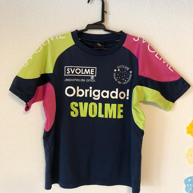 スボルメ  SVOLME プラクティスシャツ　140 難あり スポーツ/アウトドアのサッカー/フットサル(ウェア)の商品写真