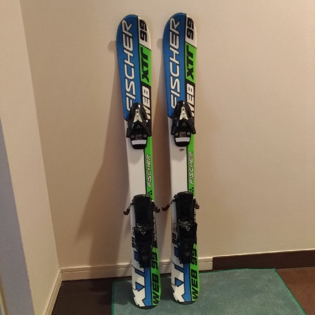 ショートスキー スポーツ/アウトドアのスキー(板)の商品写真