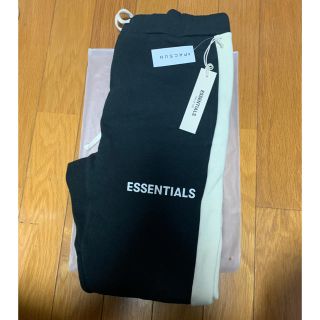 フィアオブゴッド(FEAR OF GOD)の黒S Fear Of God Essentials sweatpants(スウェット)