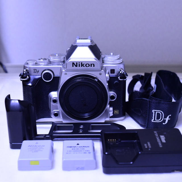 実働品 ニコン Nikon Df ボディスマホ/家電/カメラ