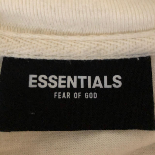 FEAR OF GOD(フィアオブゴッド)のfear of god essentials ロンT 最終値下げ メンズのトップス(Tシャツ/カットソー(七分/長袖))の商品写真