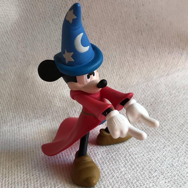 Disney(ディズニー)のディズニーフィギュア・ミッキーマウス エンタメ/ホビーのおもちゃ/ぬいぐるみ(キャラクターグッズ)の商品写真