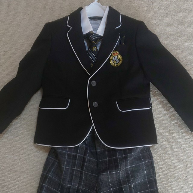 スーツ Michelle Alfred Boys 卒園式 110 キャサリンコテ キッズ/ベビー/マタニティのキッズ服男の子用(90cm~)(ドレス/フォーマル)の商品写真