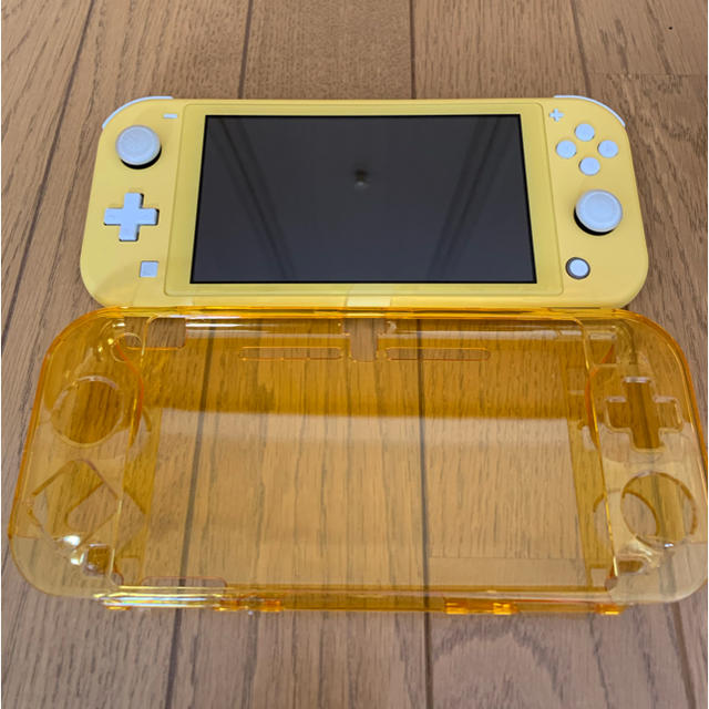 Nintendo Switch Lite イエロー　　美品