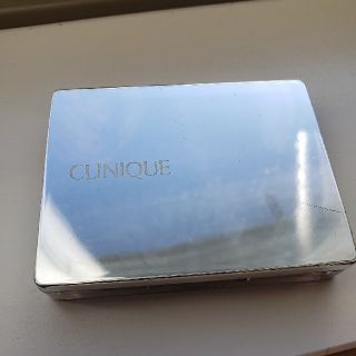 クリニーク(CLINIQUE)のCLINIQUE ブラッシング ブラッシュ 106 ベリー デライト(チーク)