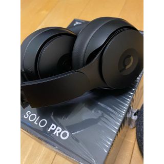 ビーツバイドクタードレ(Beats by Dr Dre)のBeats by Dr. Dre Beats Solo Pro ブラック (ヘッドフォン/イヤフォン)