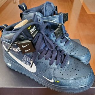 ナイキ(NIKE)のNIKE ナイキ AIR FORCE 1 MID 07 LV8(スニーカー)