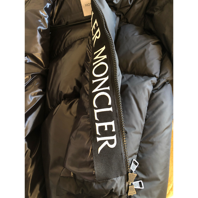 MONCLER(モンクレール)のモンクレール MONCLER  MONTCLA ダウンジャケット 19/20AW メンズのジャケット/アウター(ダウンジャケット)の商品写真