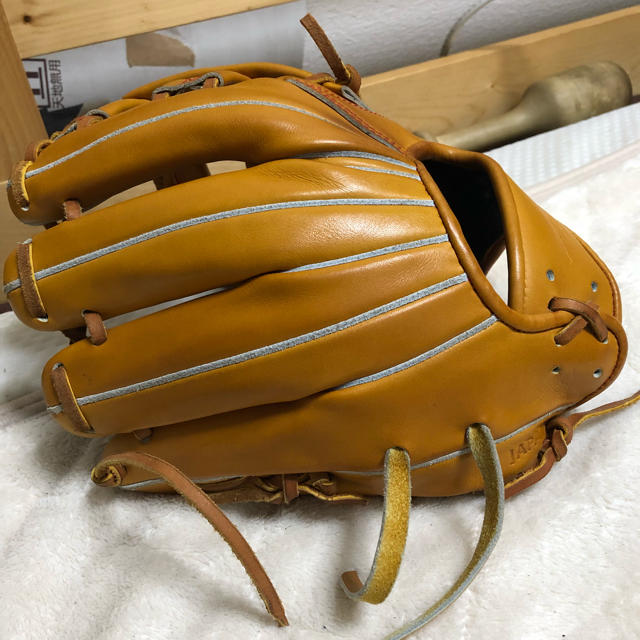 アイピーセレクト 硬式グローブ 内野手用 大引モデル スポーツ/アウトドアの野球(グローブ)の商品写真