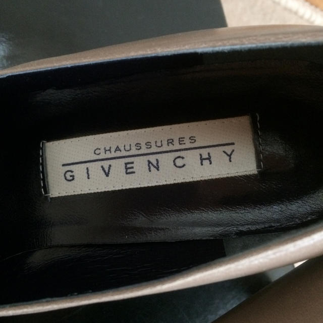 GIVENCHY(ジバンシィ)のGIVENCHYパンプス レディースの靴/シューズ(ハイヒール/パンプス)の商品写真