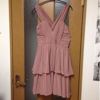 エイチアンドエム(H&M)のH&M 胸元セクシーなドレスワンピ♪(その他ドレス)