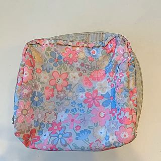 レスポートサック(LeSportsac)のレスポポーチ(ベージュ×フラワーピンク) 新品、未使用(ポーチ)