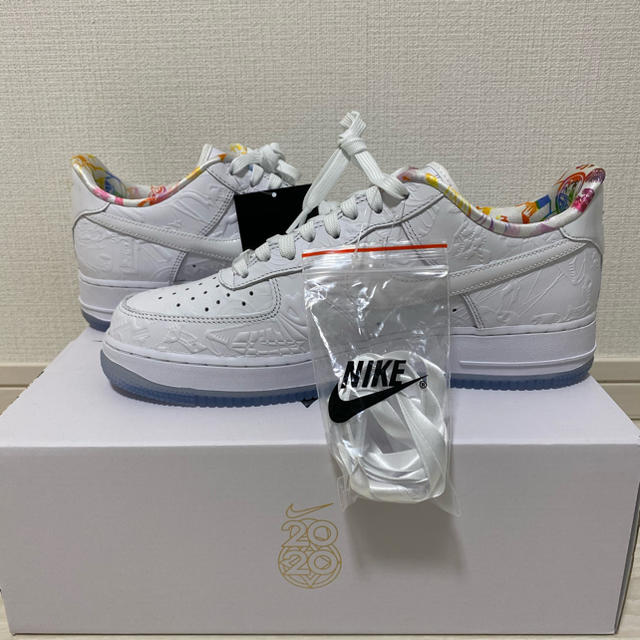 NIKE(ナイキ)のNIKE AIR FORCE 1 '07 PRM "WHITE メンズの靴/シューズ(スニーカー)の商品写真