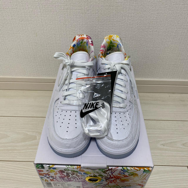 NIKE(ナイキ)のNIKE AIR FORCE 1 '07 PRM "WHITE メンズの靴/シューズ(スニーカー)の商品写真