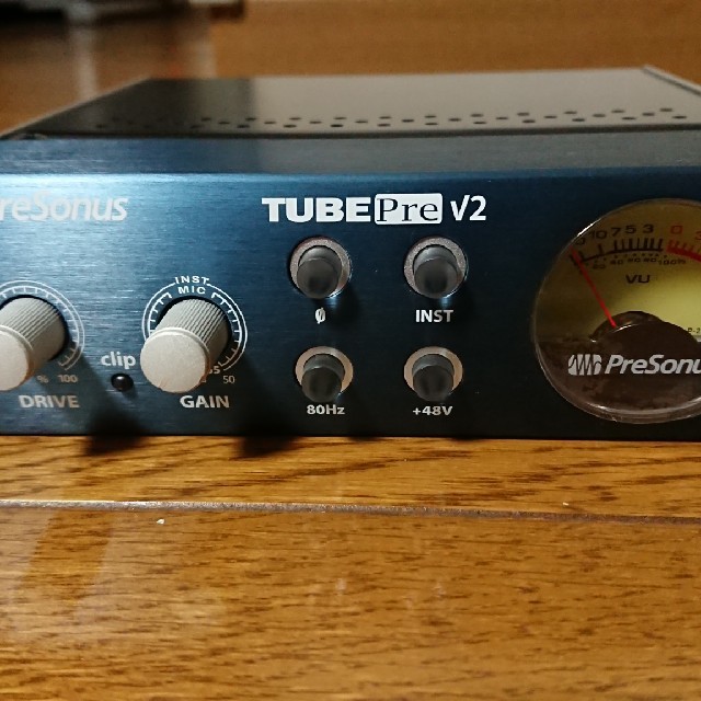 2022年最新春物 PreSonus マイクプリアンプ TubePre V2 真空管 DI