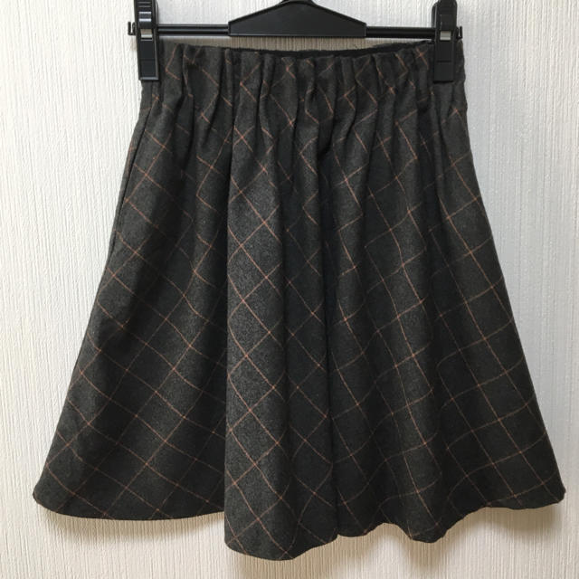 EMSEXCITE(エムズエキサイト)のフレアスカート  Emsexcite レディースのスカート(ひざ丈スカート)の商品写真
