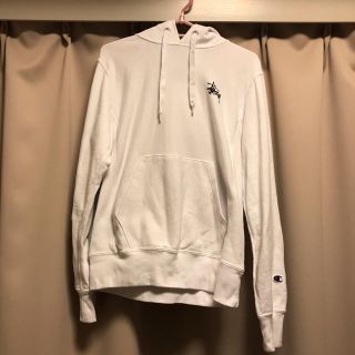 ステューシー(STUSSY)のstussy champion コラボパーカー(パーカー)