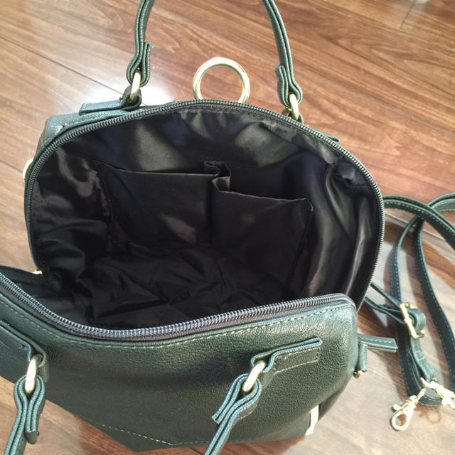 GU(ジーユー)のいず様専用♡ レディースのバッグ(ショルダーバッグ)の商品写真