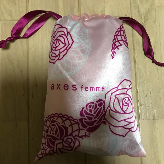 axes femme(アクシーズファム)のaxes femme  のひざ掛け エンタメ/ホビーのコレクション(ノベルティグッズ)の商品写真