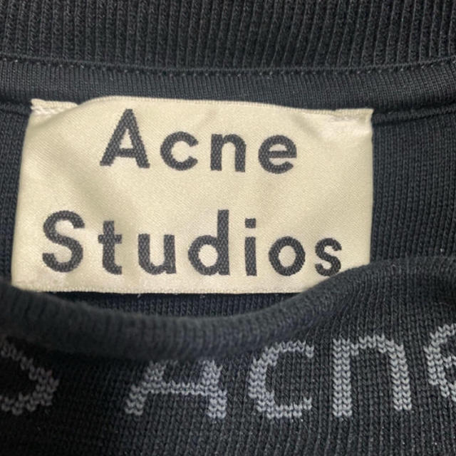 ACNE(アクネ)の専用 メンズのトップス(スウェット)の商品写真