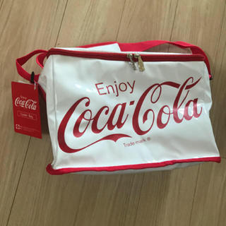 コカコーラ(コカ・コーラ)のコカコーラ  クーラーバッグ　ホワイト　新品(その他)
