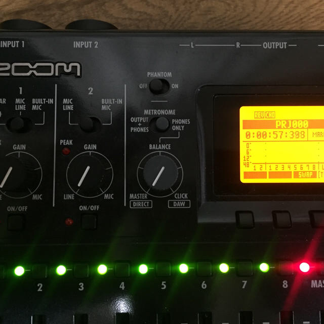 Zoom(ズーム)のZoom R8 楽器のレコーディング/PA機器(MTR)の商品写真