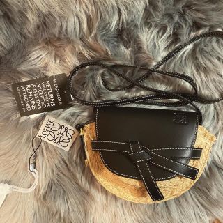 ミニゲート ラフィア loeweの通販 by from Paris ｜ロエベならラクマ