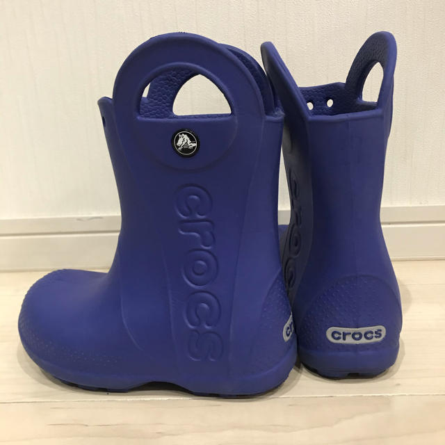 crocs(クロックス)のクロックス長靴⭐︎ブルー⭐︎中古⭐︎17.5センチc10⭐︎送料無料 キッズ/ベビー/マタニティのキッズ靴/シューズ(15cm~)(長靴/レインシューズ)の商品写真