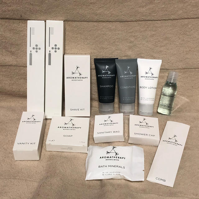 AROMATHERAPY ASSOCIATES(アロマセラピーアソシエイツ)の未使用♪アロマテラピーアソシエイツ コスメ/美容のキット/セット(サンプル/トライアルキット)の商品写真