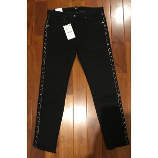 ザラ(ZARA)の新品　タグ付き ザラ  ZARA スーパースキニー　ブラック(デニム/ジーンズ)