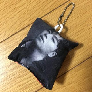 アイコン(iKON)のジュネ　クッションキーホルダー(K-POP/アジア)