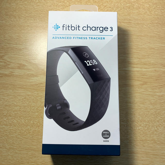 【新品未開封】fitbit charge3 / blackトレーニング/エクササイズ