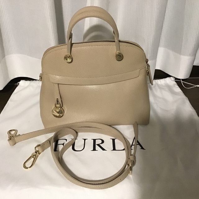 新品♡フルラ  パイパー  s