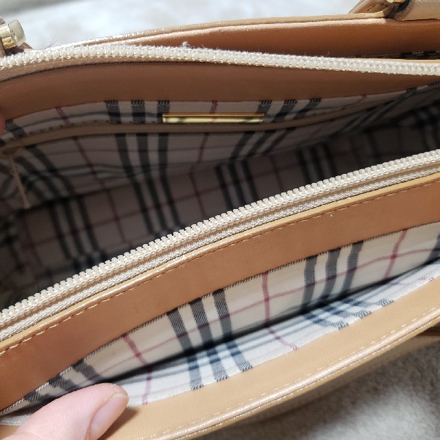 BURBERRY(バーバリー)のBURBERRYミニトートバッグ レディースのバッグ(トートバッグ)の商品写真