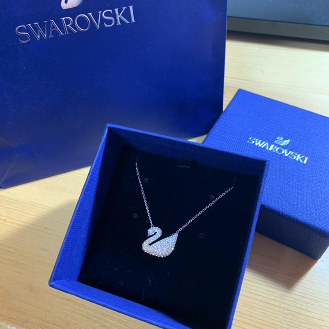 SWAROVSKI ネックレス