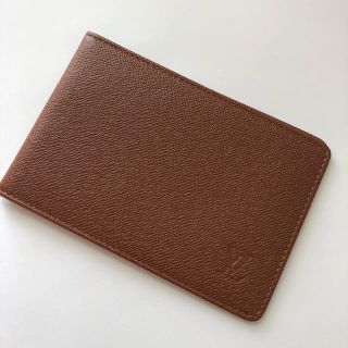 ルイヴィトン(LOUIS VUITTON)の【さとしくん専用】LOUIS VUITTON ルイ ヴィトン パスケース (名刺入れ/定期入れ)