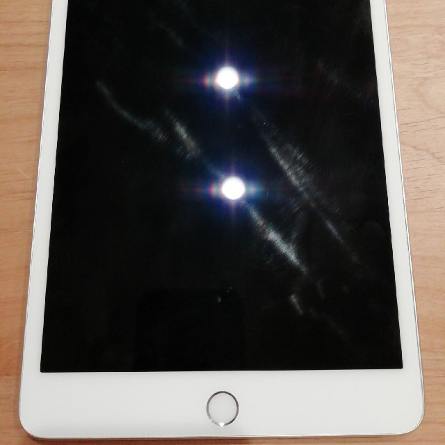 iPad(アイパッド)のiPad mini4 +　セルラー16G　Simフリー スマホ/家電/カメラのPC/タブレット(タブレット)の商品写真