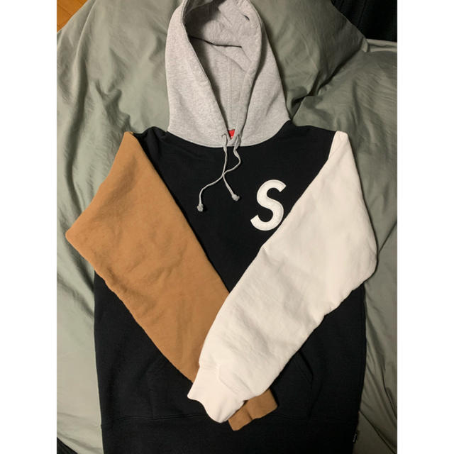 S logo Colorblocked Hooded Sweatshirt