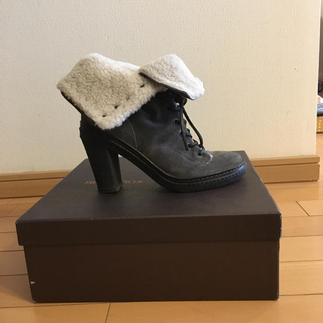 5000値下げしました】ブッテロ ブラウン編み上げショートブーツ
