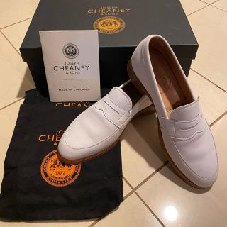 チーニー(CHEANEY)のscotch k様専用★【BC CHEANEY】ローファー 白 3h(ローファー/革靴)