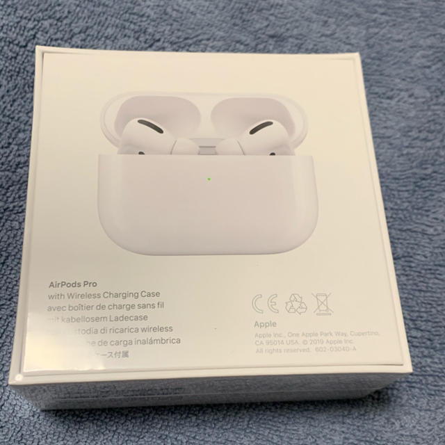 air pods pro スマホ/家電/カメラのオーディオ機器(ヘッドフォン/イヤフォン)の商品写真