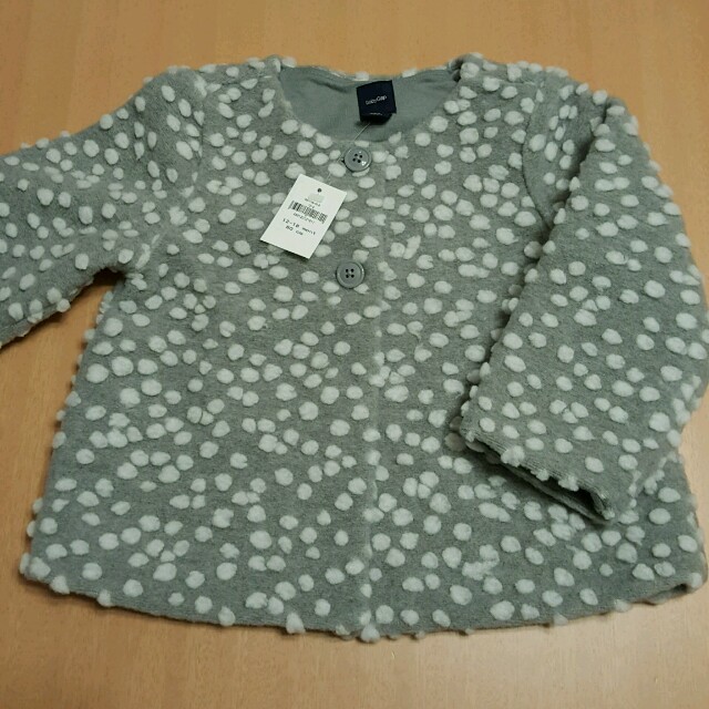 babyGAP(ベビーギャップ)の【12/11までの出品‼】ジャケット キッズ/ベビー/マタニティのベビー服(~85cm)(ジャケット/コート)の商品写真